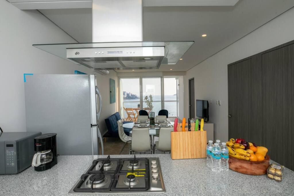 Luxury Apartment In Front Of Acapulco Beach Exterior photo